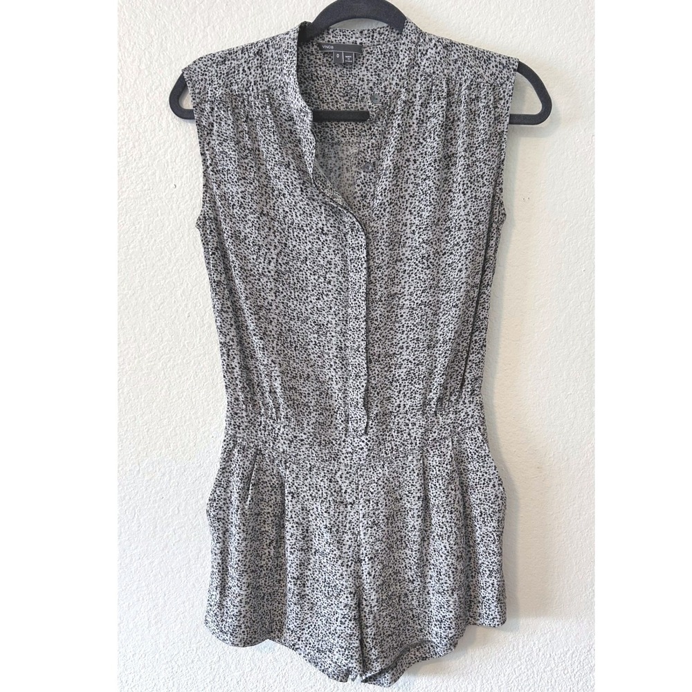 Vince 100% Silk Sleeveless Romper Black White Dotted Print SZ 0 Pocketed